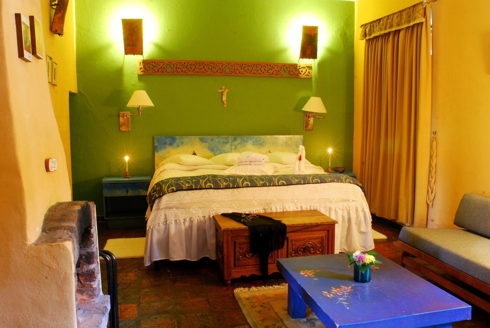 Hotel La Posada De San Antonio Вилья-де-Лейва Экстерьер фото